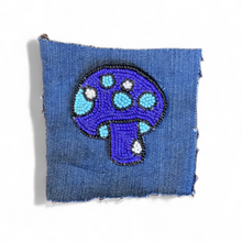 Load image into Gallery viewer, Mycelium Threads 7