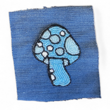 Load image into Gallery viewer, Mycelium Threads 5